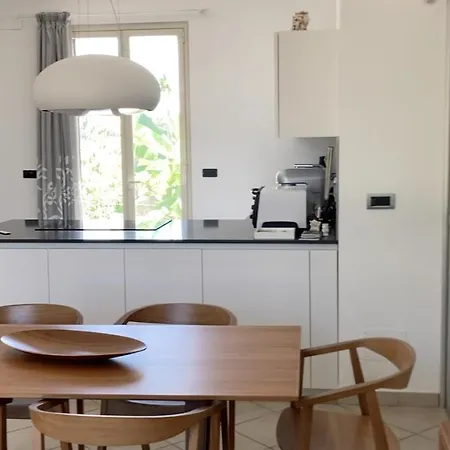 Lodge La Casa Del Viaggiatore Milazzo